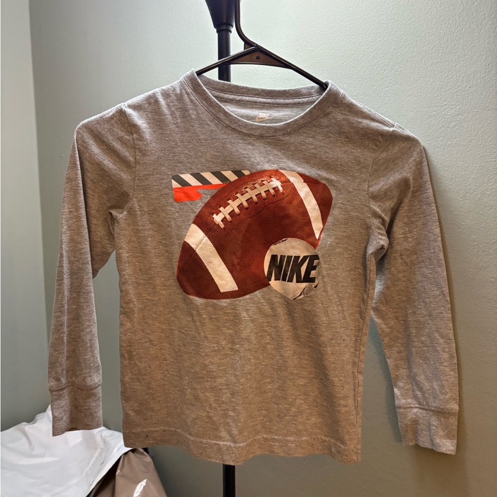 Nike Kids Gray Football Graphic Long Sleeve Tee